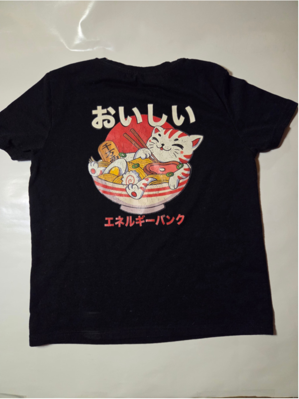 Cat Ramen crop tee